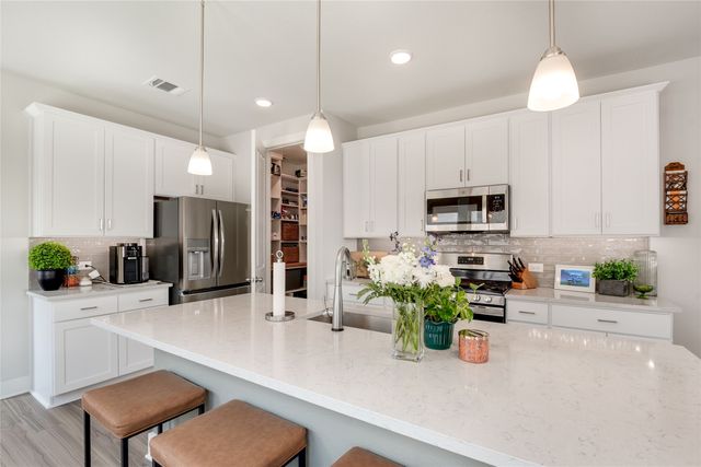 1109 Marigold Street, Aubrey, TX 76227