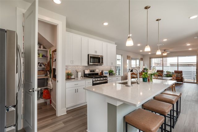 1109 Marigold Street, Aubrey, TX 76227