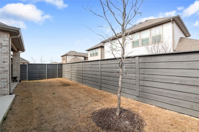 1109 Marigold Street, Aubrey, TX 76227