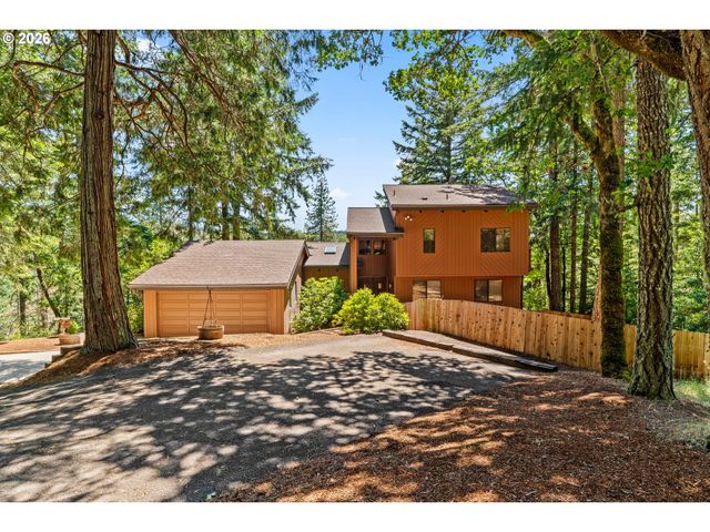 28560 SUTHERLIN Ln, Eugene, OR 97405