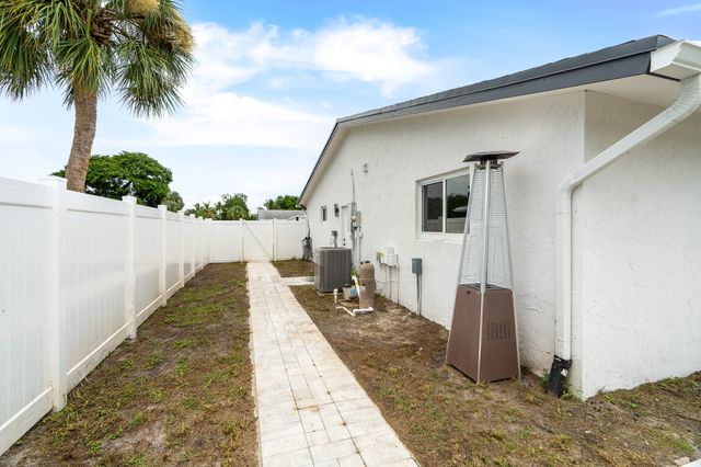 1780 SW 12TH Street, Boca Raton, FL 33486
