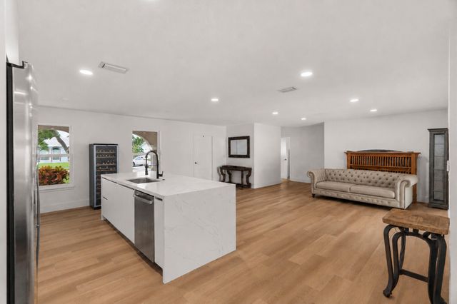 1780 SW 12TH Street, Boca Raton, FL 33486