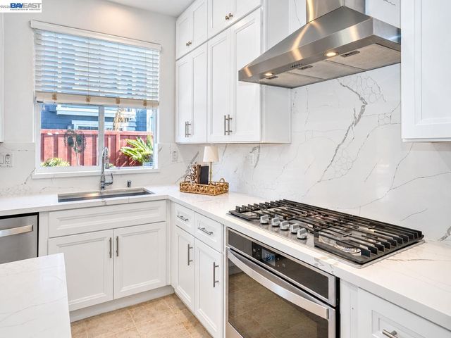 1098 Boyle St., Union City, CA 94587