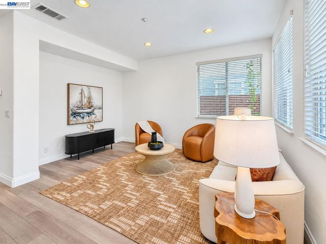 1098 Boyle St., Union City, CA 94587