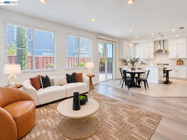 1098 Boyle St., Union City, CA 94587