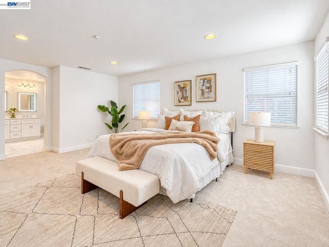 1098 Boyle St., Union City, CA 94587