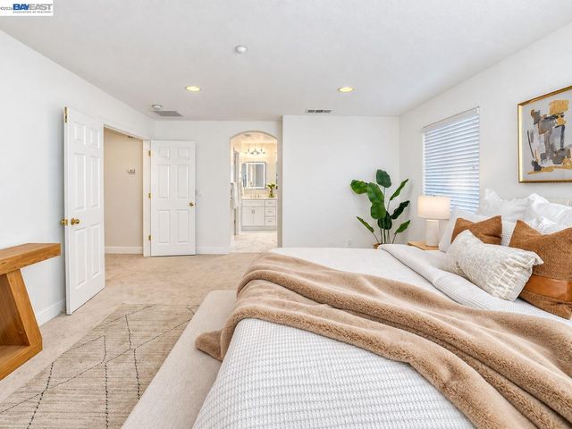 1098 Boyle St., Union City, CA 94587