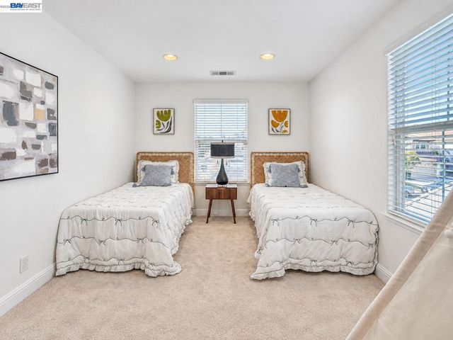 1098 Boyle St., Union City, CA 94587