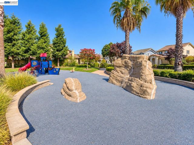 1098 Boyle St., Union City, CA 94587