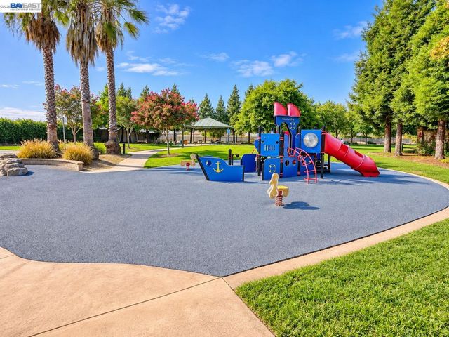 1098 Boyle St., Union City, CA 94587