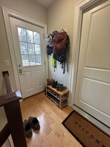 11 Eliot 3, Boston, MA 02130