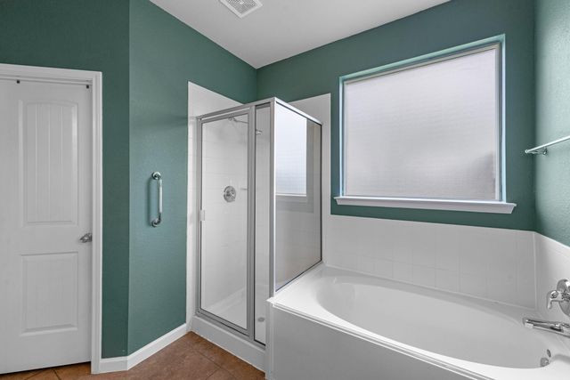 7202 Northfork Drive, Pearland, TX 77584