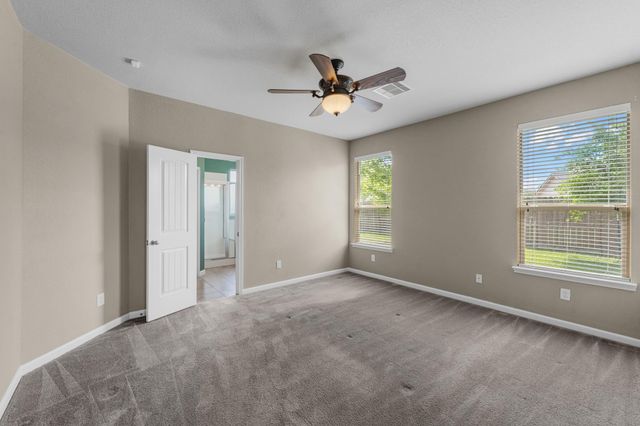 7202 Northfork Drive, Pearland, TX 77584