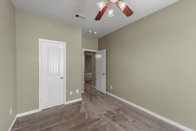 7202 Northfork Drive, Pearland, TX 77584