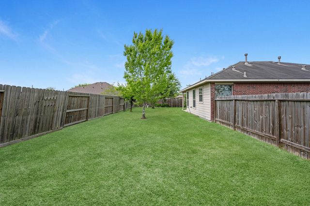 7202 Northfork Drive, Pearland, TX 77584