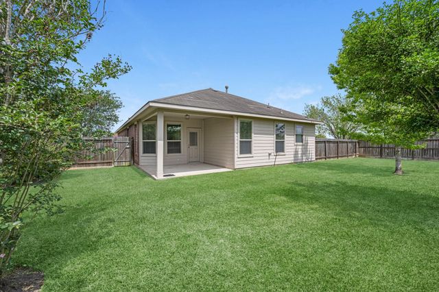 7202 Northfork Drive, Pearland, TX 77584