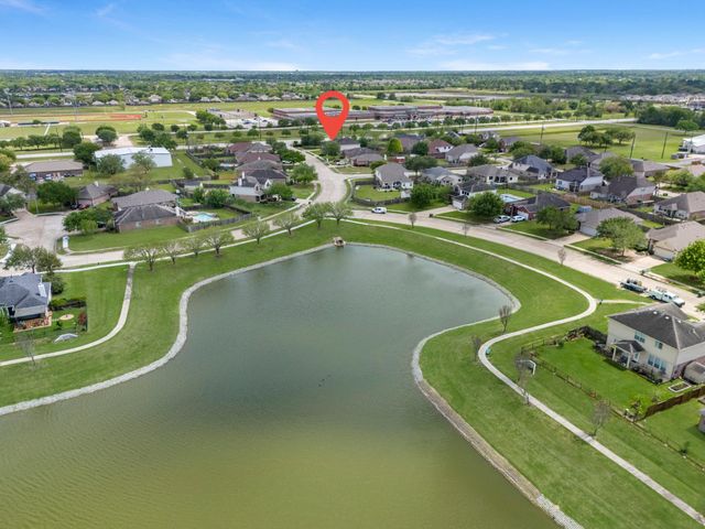 7202 Northfork Drive, Pearland, TX 77584