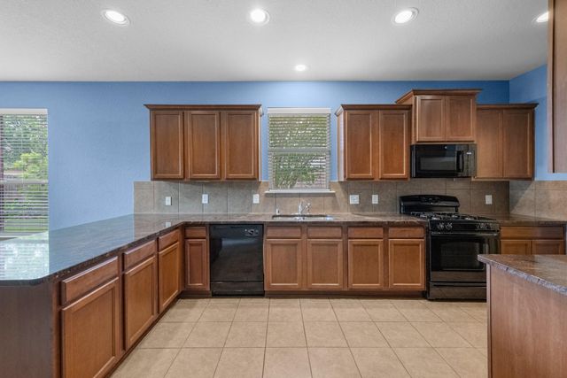 7202 Northfork Drive, Pearland, TX 77584