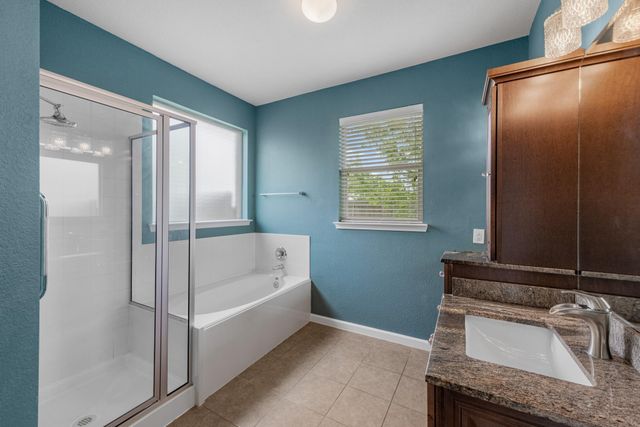 7202 Northfork Drive, Pearland, TX 77584