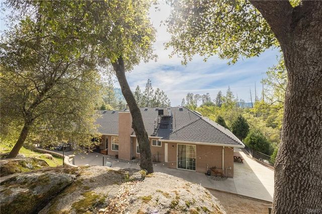36919 Deer Path Circle, Coarsegold, CA 93614