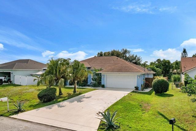 3285 SE Pinto Street, Port St. Lucie, Port St Lucie, FL 34984