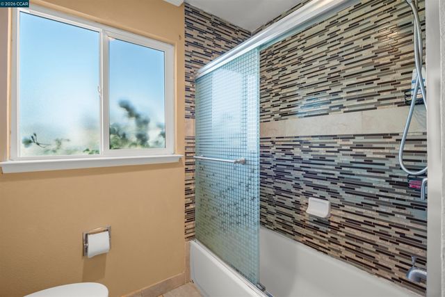 96 Corte Eulalia, San Lorenzo, CA 94580