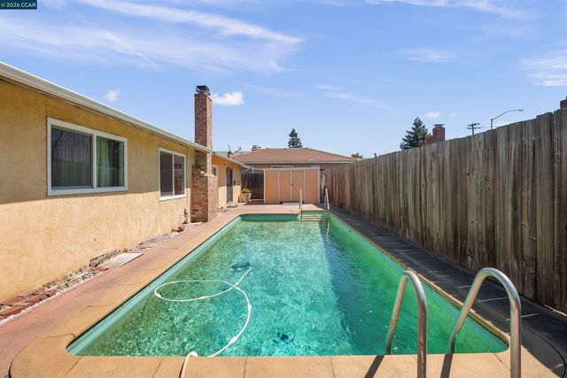 96 Corte Eulalia, San Lorenzo, CA 94580