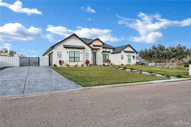 2905 Nacona Drive, Edinburg, TX 78542