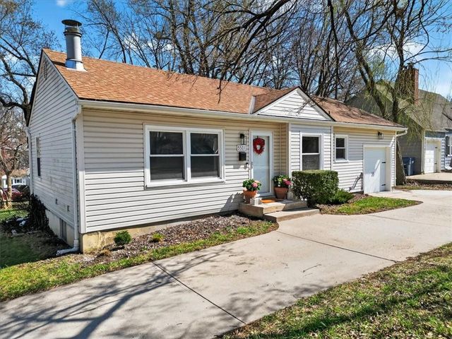 5501 Roe Avenue, Roeland Park, KS 66205