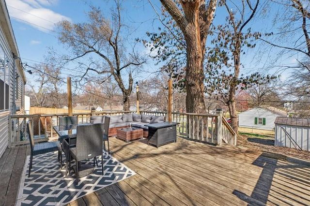 5501 Roe Avenue, Roeland Park, KS 66205