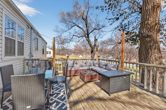 5501 Roe Avenue, Roeland Park, KS 66205