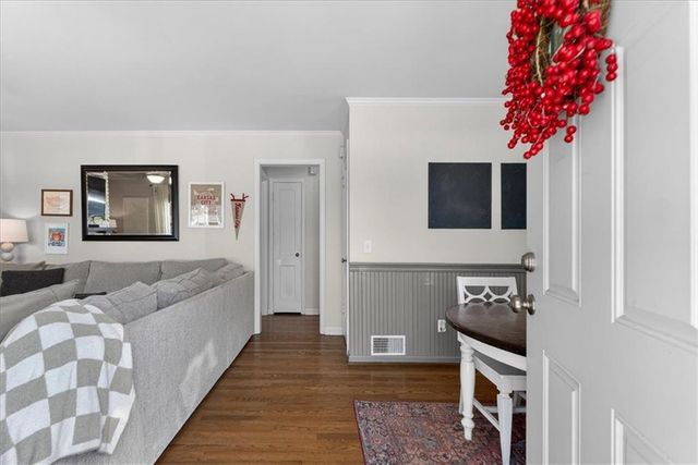 5501 Roe Avenue, Roeland Park, KS 66205