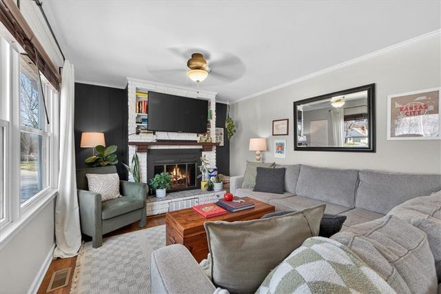 5501 Roe Avenue, Roeland Park, KS 66205