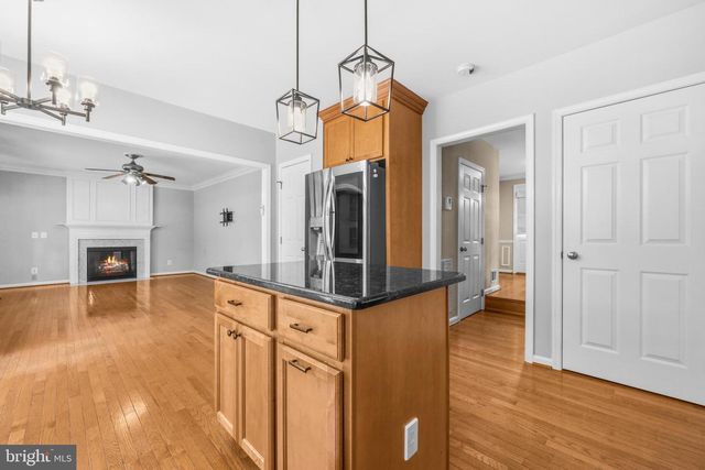 16270 GAYLE CT, Triangle, VA 22172