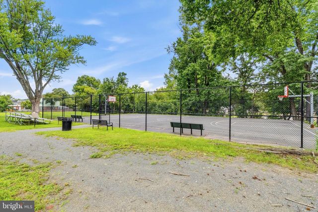 16270 GAYLE CT, Triangle, VA 22172