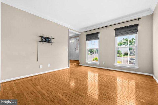 16270 GAYLE CT, Triangle, VA 22172