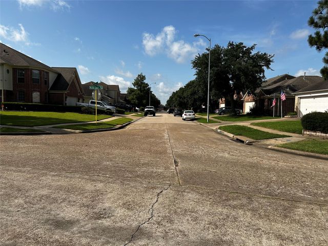 20219 Wild Berry Drive, Katy, TX 77449