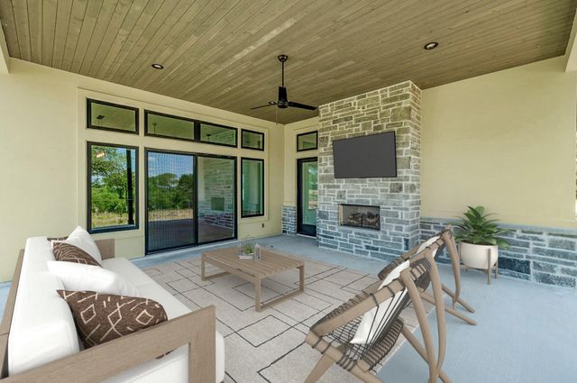 125 Stockman DR, Dripping Springs, TX 78620