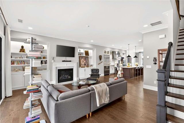 263 Devin NE Place 24, Atlanta, GA 30305