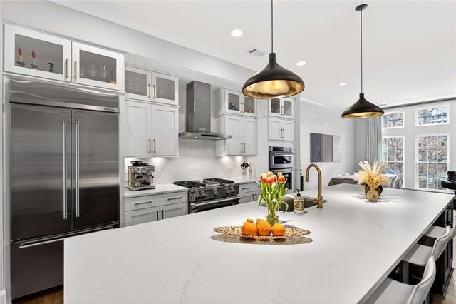 263 Devin NE Place 24, Atlanta, GA 30305