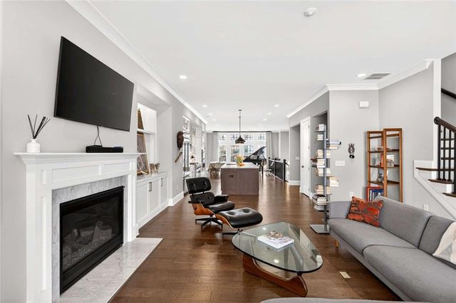 263 Devin NE Place 24, Atlanta, GA 30305