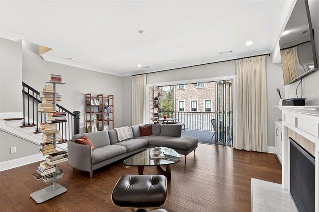 263 Devin NE Place 24, Atlanta, GA 30305