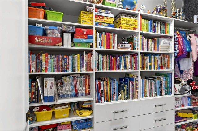 263 Devin NE Place 24, Atlanta, GA 30305