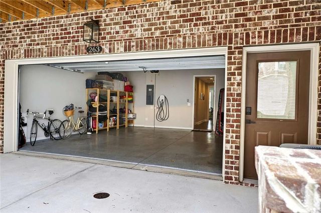 263 Devin NE Place 24, Atlanta, GA 30305