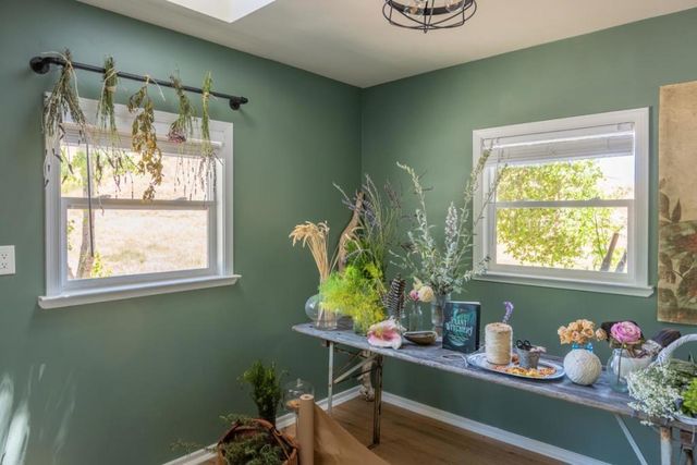 31315 Via La Naranga, Carmel Valley, CA 93924