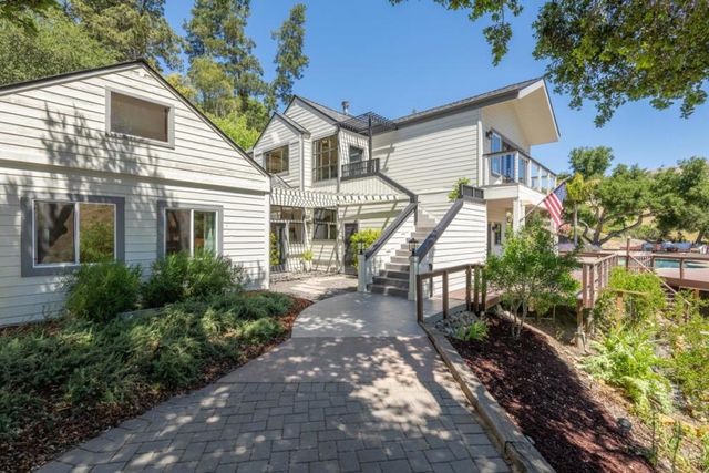 31315 Via La Naranga, Carmel Valley, CA 93924