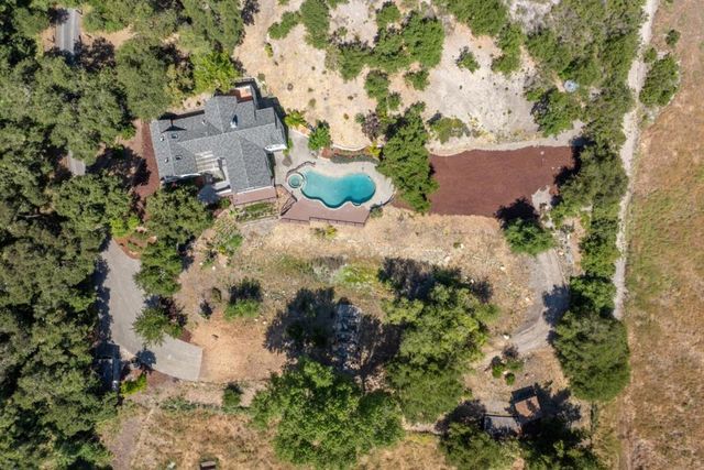 31315 Via La Naranga, Carmel Valley, CA 93924