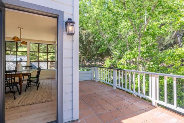 31315 Via La Naranga, Carmel Valley, CA 93924