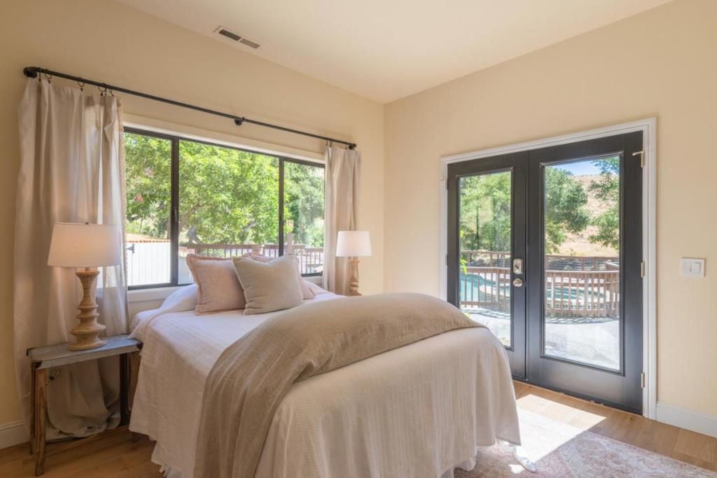 Image 17 of property listing at 31315 Via La Naranga, Carmel Valley, CA 93924