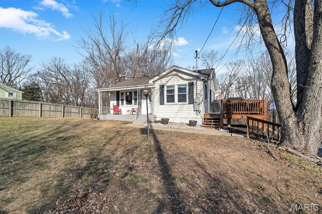 5209 Roberta Drive, High Ridge, MO 63049